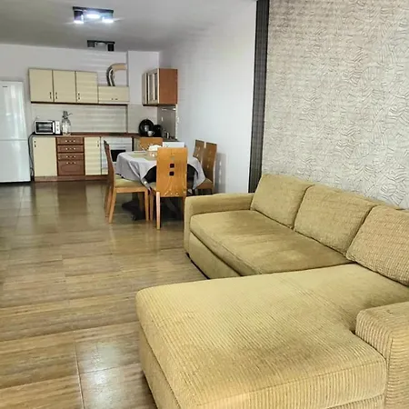 алекс 3 Apartament *
